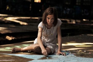 17-06-20 Nessa Bein nach rechts böse 01