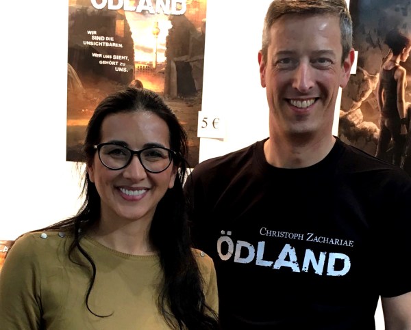 18-03-22 Stand mit Vanida 01